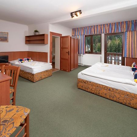 Hotel Maredis Rero Kořenov Buitenkant foto