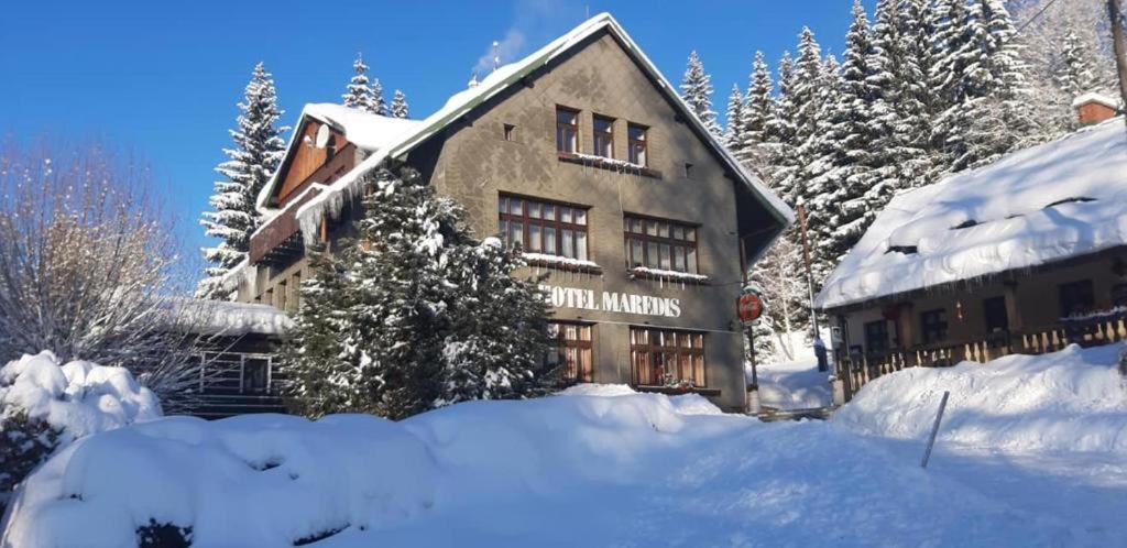 Hotel Maredis Rero Kořenov Buitenkant foto
